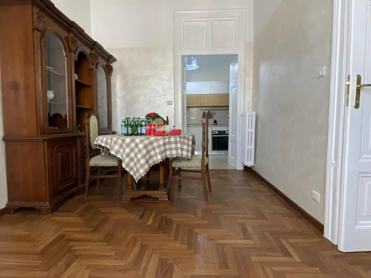 Apartament Cavour 44616 Rzym