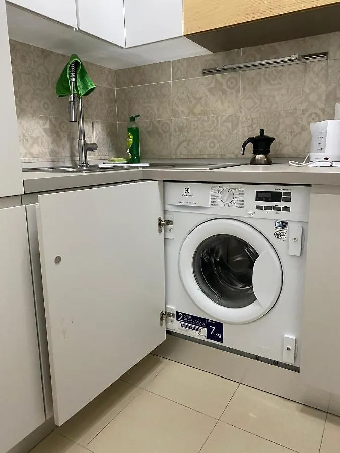 Cavour 44616 Apartment Rome Italy